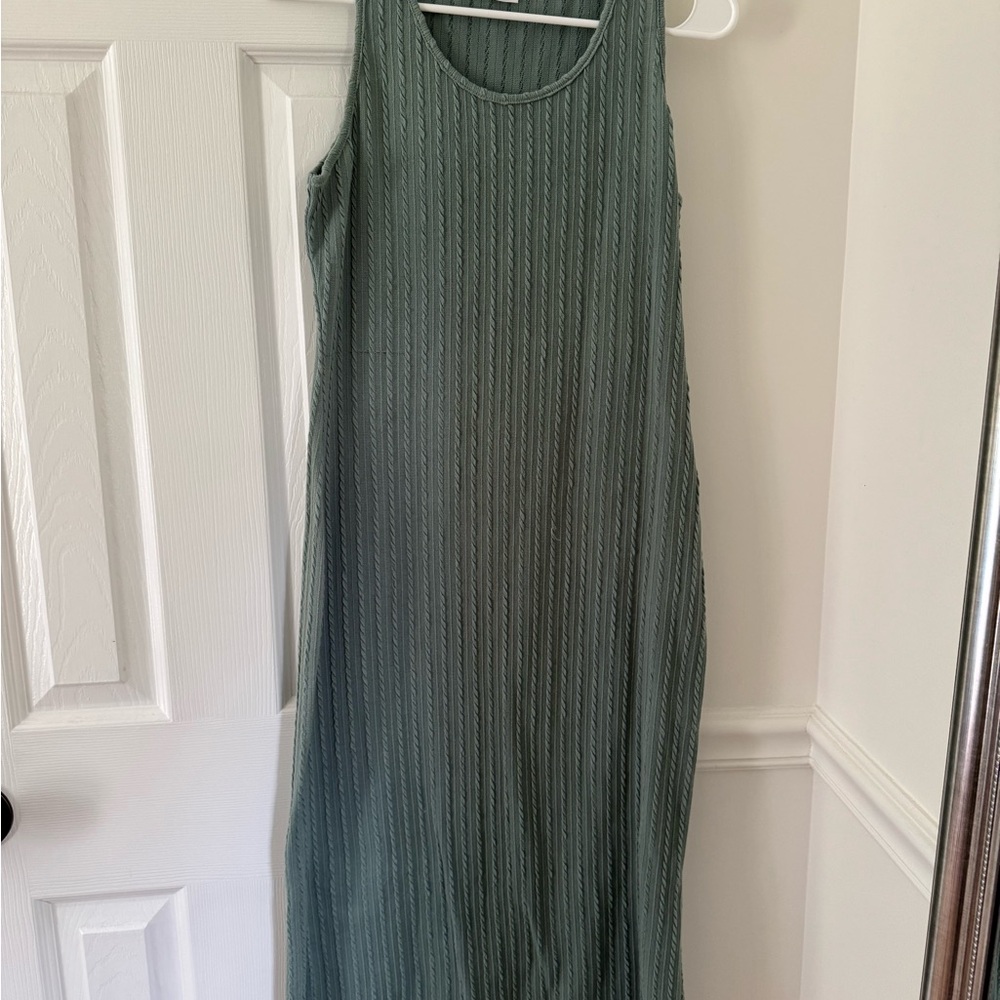 Ekouaer Maternity Sleeveless Rib Knit Side Slit Green Dress - Size Small